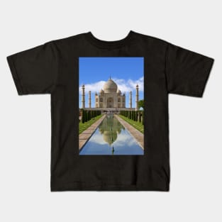 Taj Mahal with reflection. Kids T-Shirt